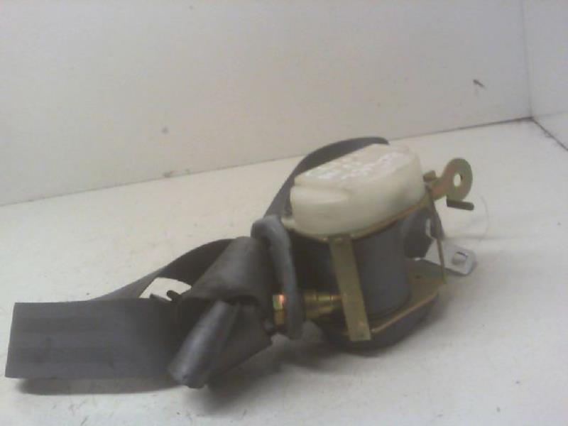 Ceinture avant droit