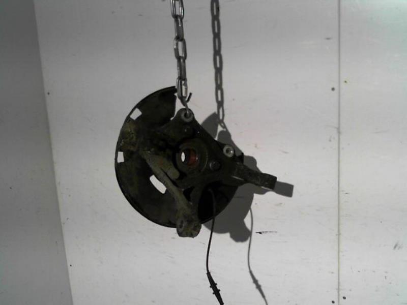 Fusee avant droit
