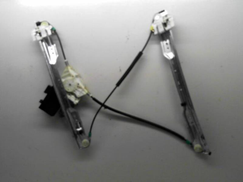 Leve vitre electrique avant droit