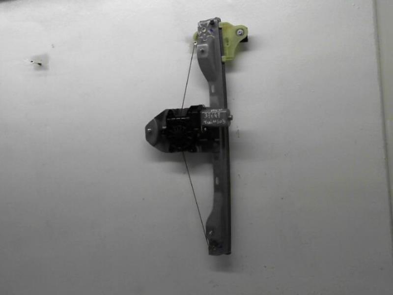 Leve vitre electrique avant droit