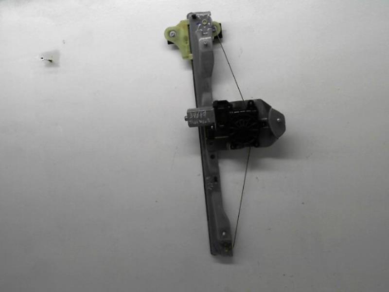 Leve vitre electrique avant gauche