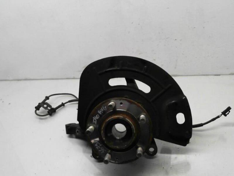 Fusee avant gauche