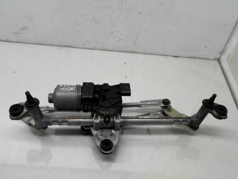 Moteur essuie glace avant