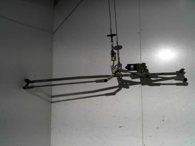 Moteur essuie glace avant