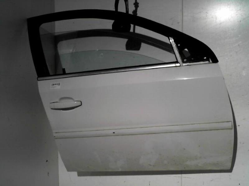 Puerta delantera derecha