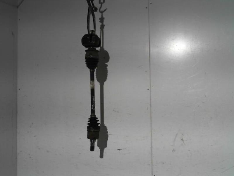 Cardan gauche (transmission)