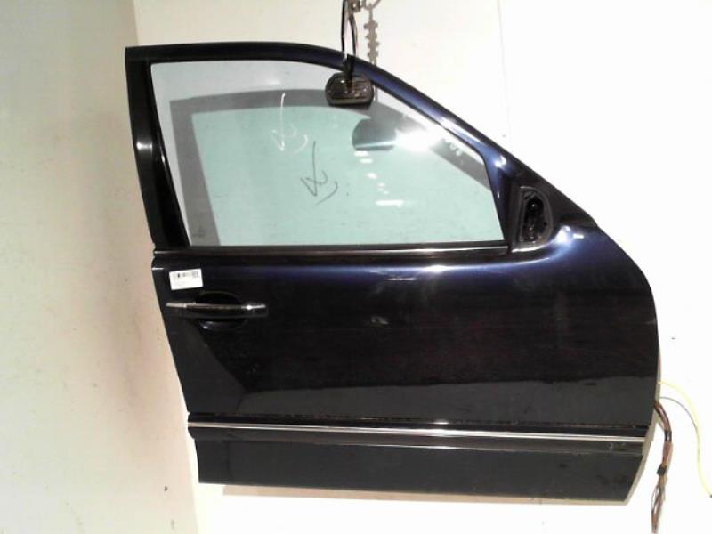 Porte avant droit