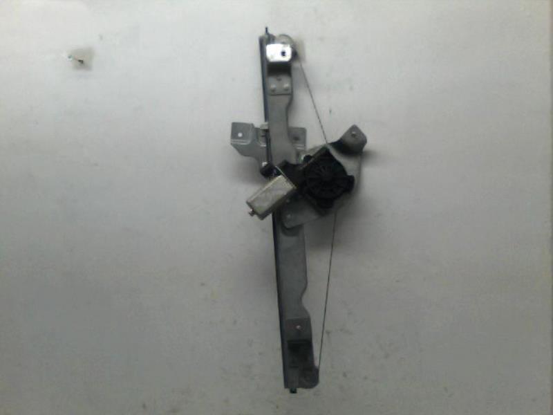 Leve vitre electrique avant droit