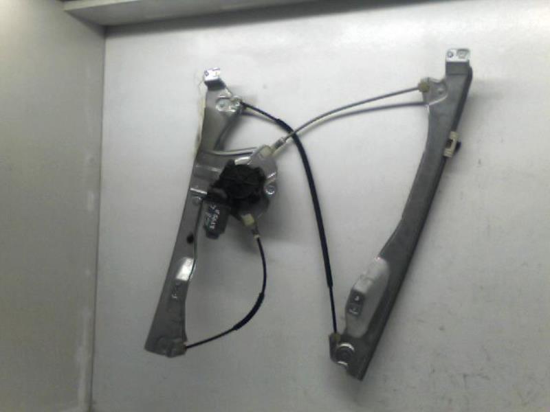 Leve vitre electrique avant droit