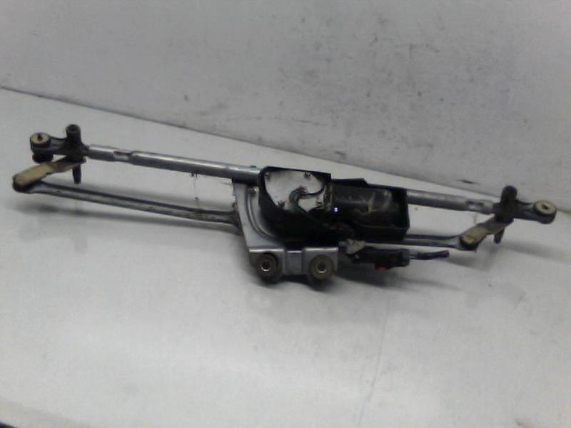 Moteur essuie glace avant