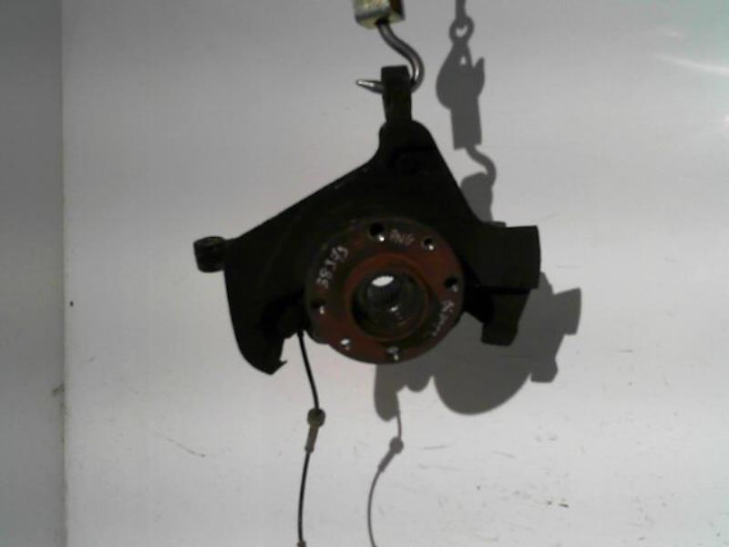 Fusee avant gauche