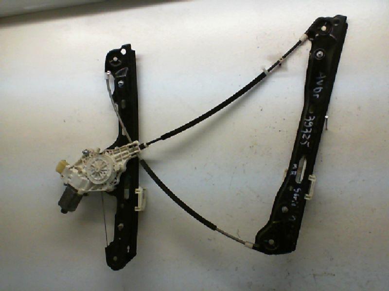 Leve vitre electrique avant droit
