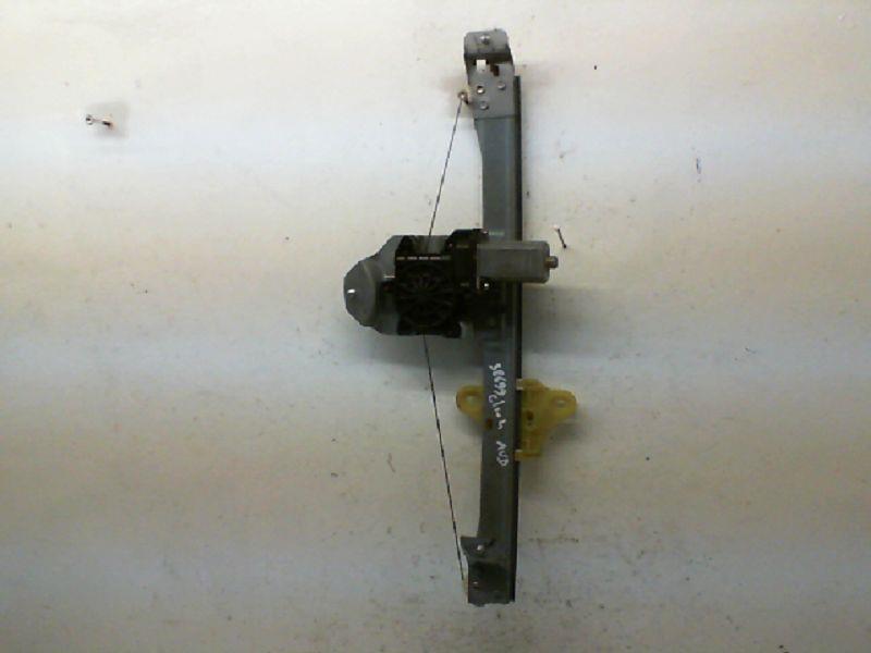 Leve vitre electrique avant droit