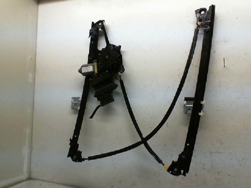 Leve vitre electrique avant droit