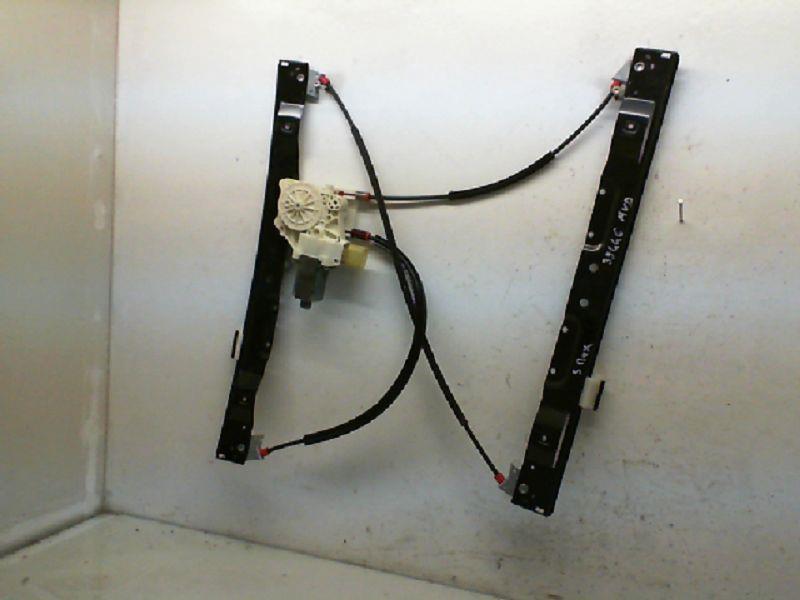 Leve vitre electrique avant droit