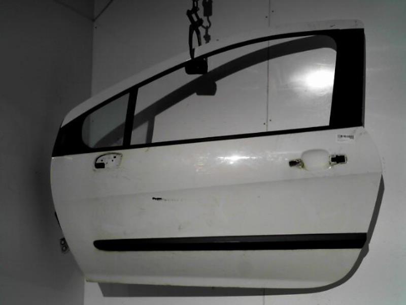 Porte avant gauche