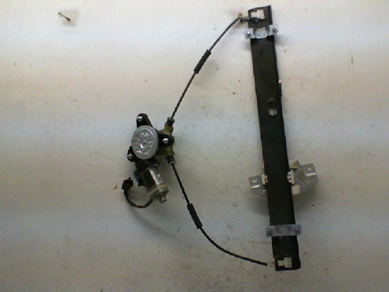 Leve vitre electrique avant droit