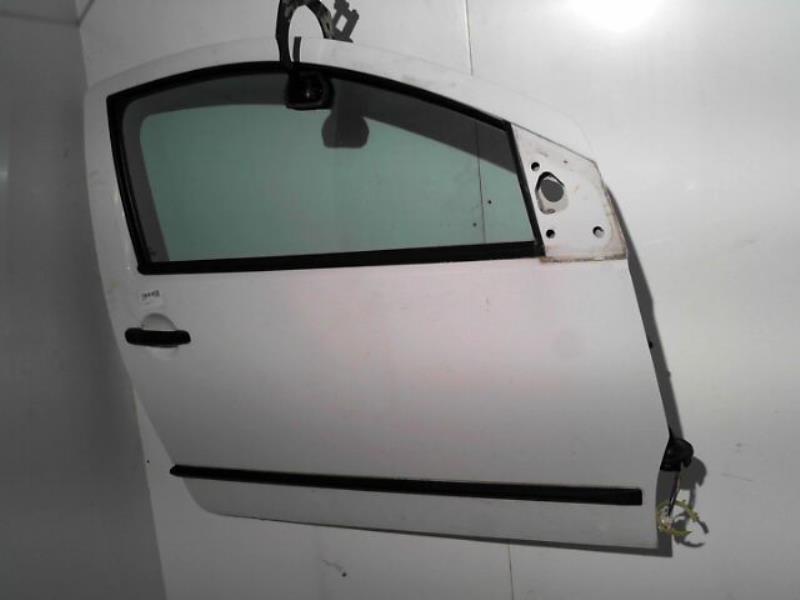 Porte avant droit