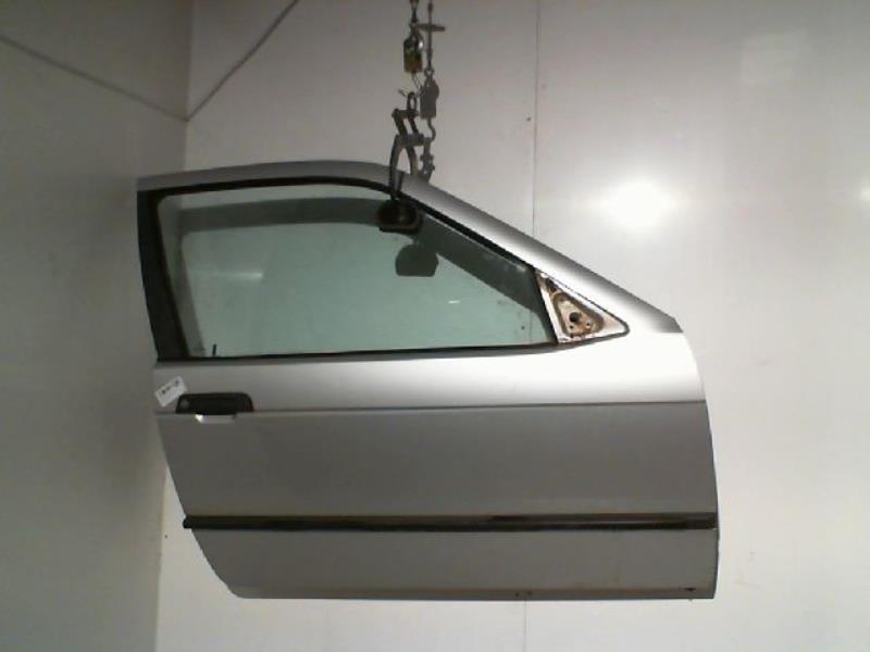 Porte avant droit