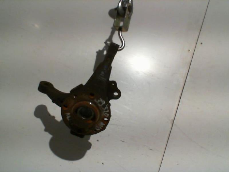 Fusee avant droit