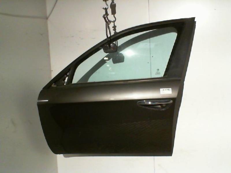 Porte avant gauche