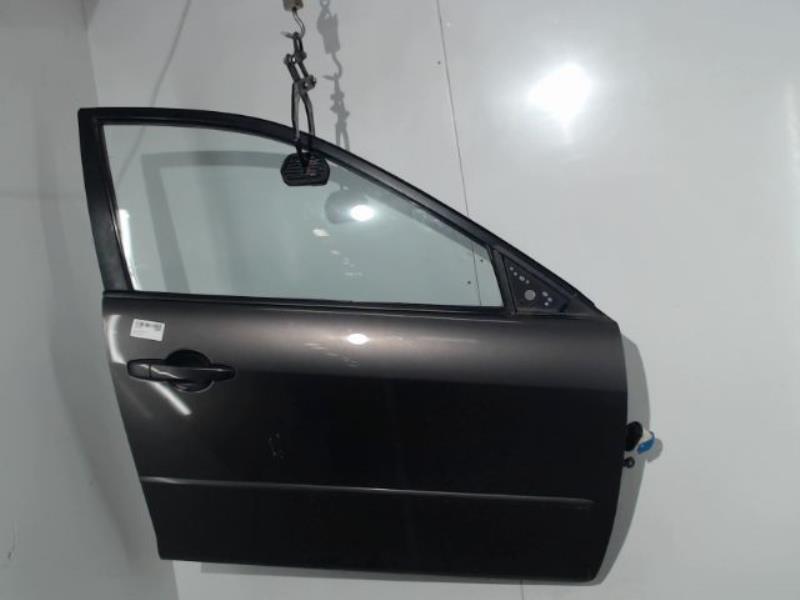 Porte avant droit