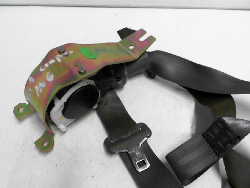 Ceinture avant gauche