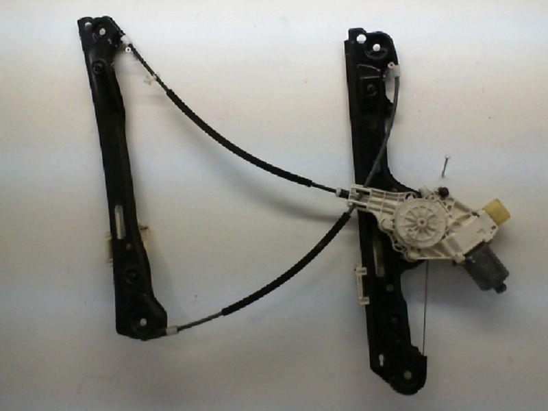 Leve vitre electrique avant gauche