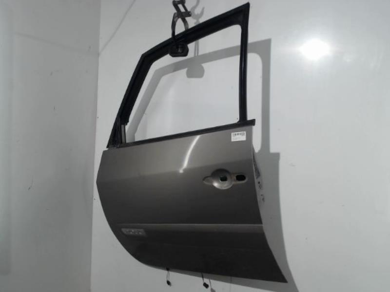 Porte avant gauche