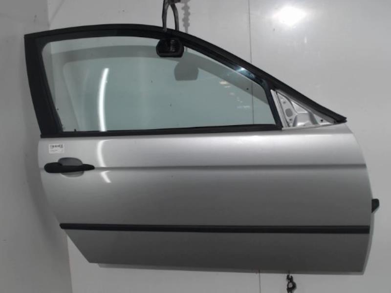 Porte avant droit