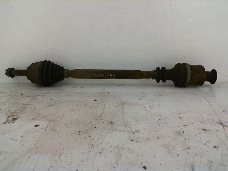 Cardan gauche (transmission)