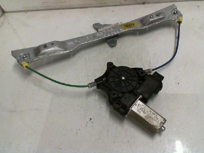 Leve vitre electrique avant droit