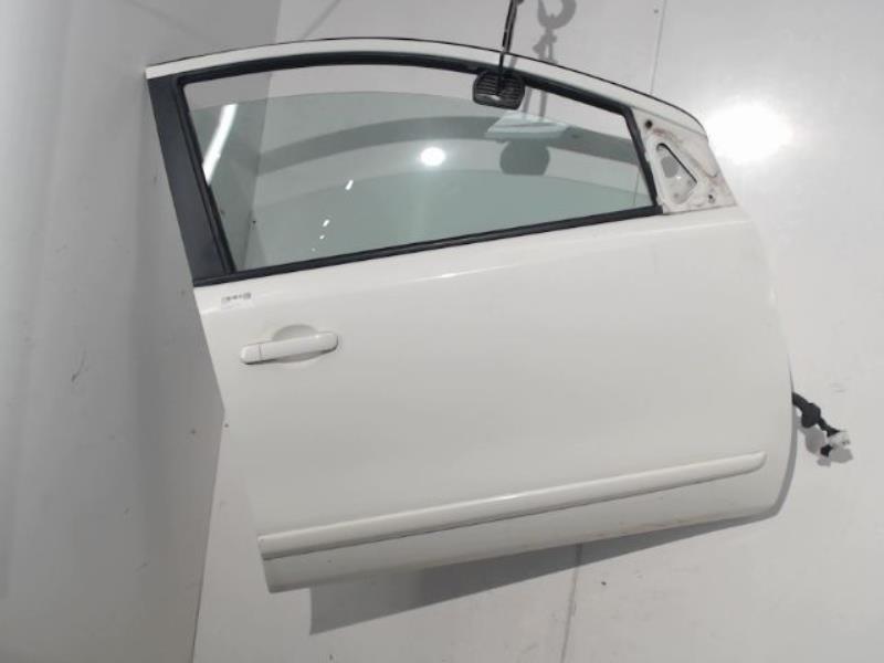 Porte avant droit