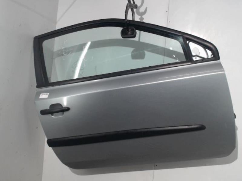 Porte avant droit