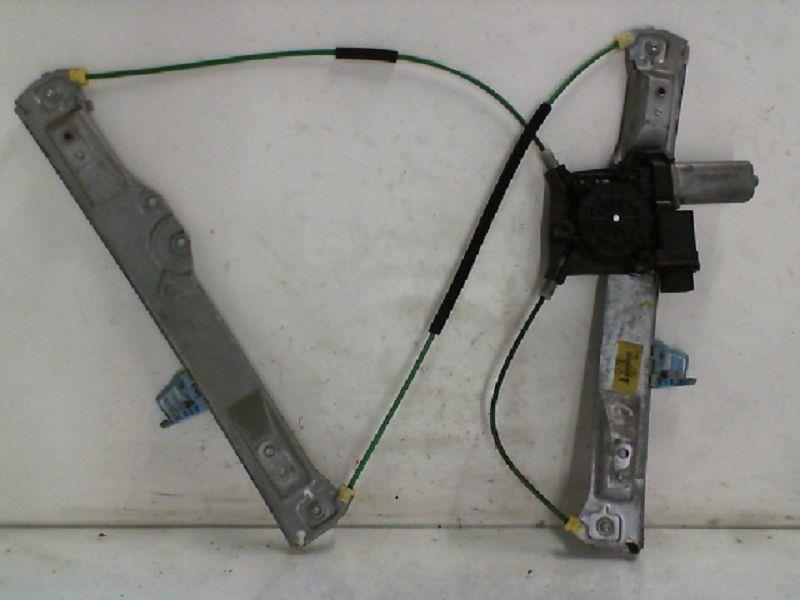 Leve vitre electrique avant gauche