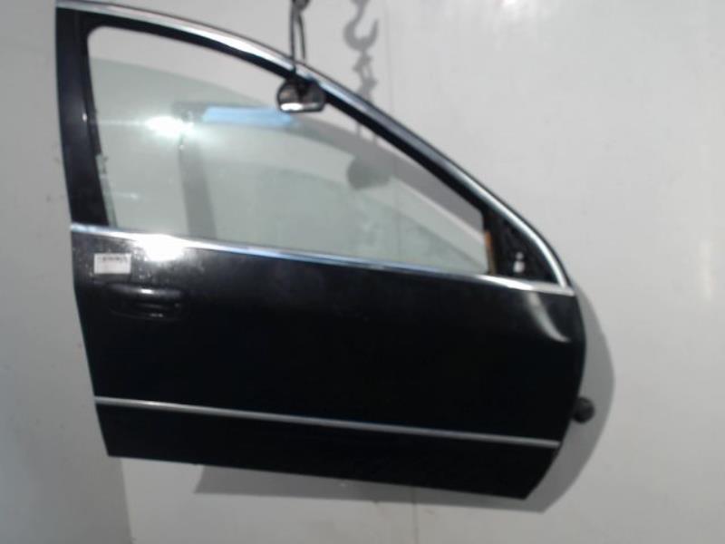 Porte avant droit