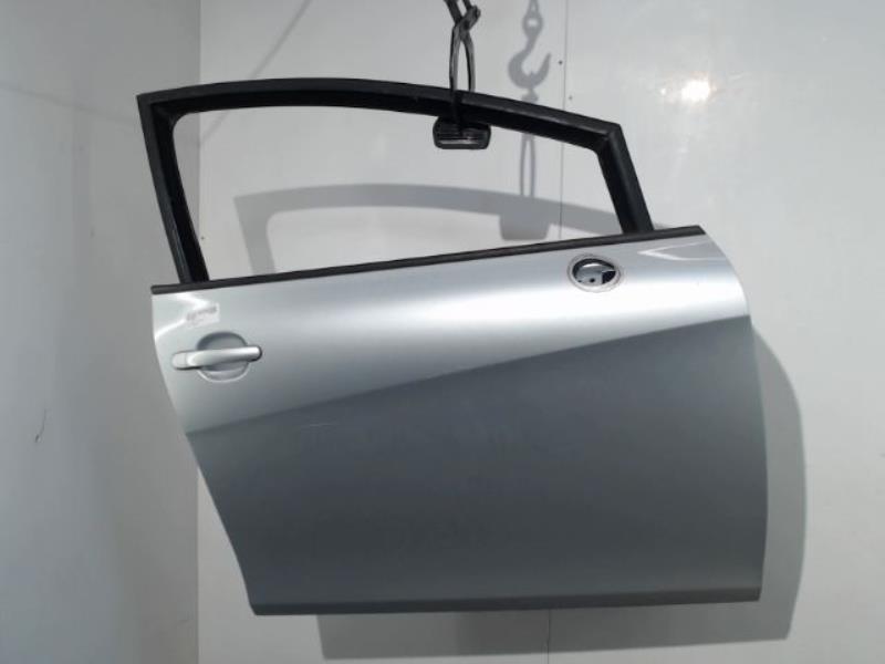 Porte avant droit
