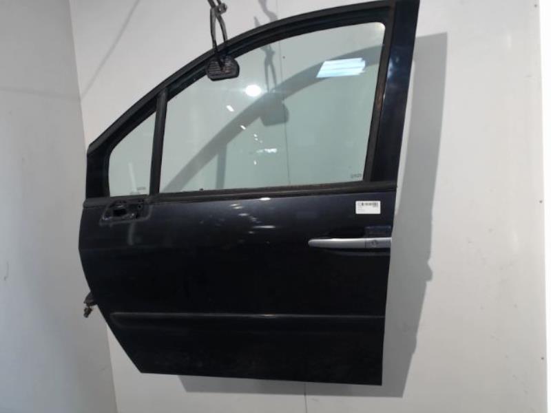 Porte avant gauche