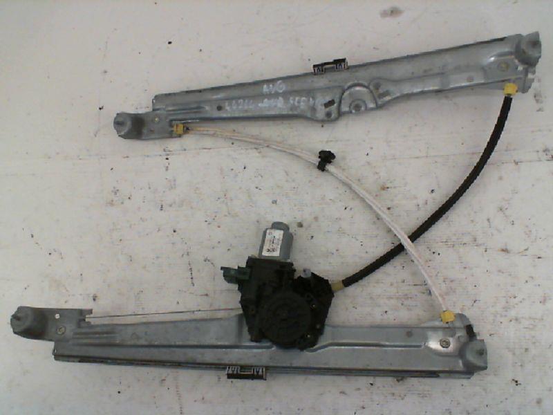 Leve vitre electrique avant gauche