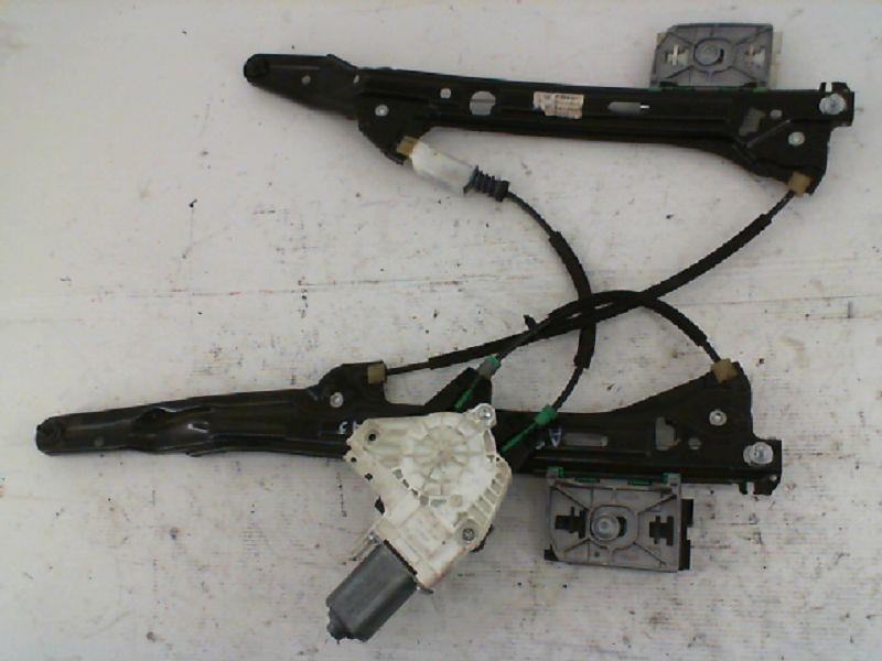 Leve vitre electrique arriere gauche
