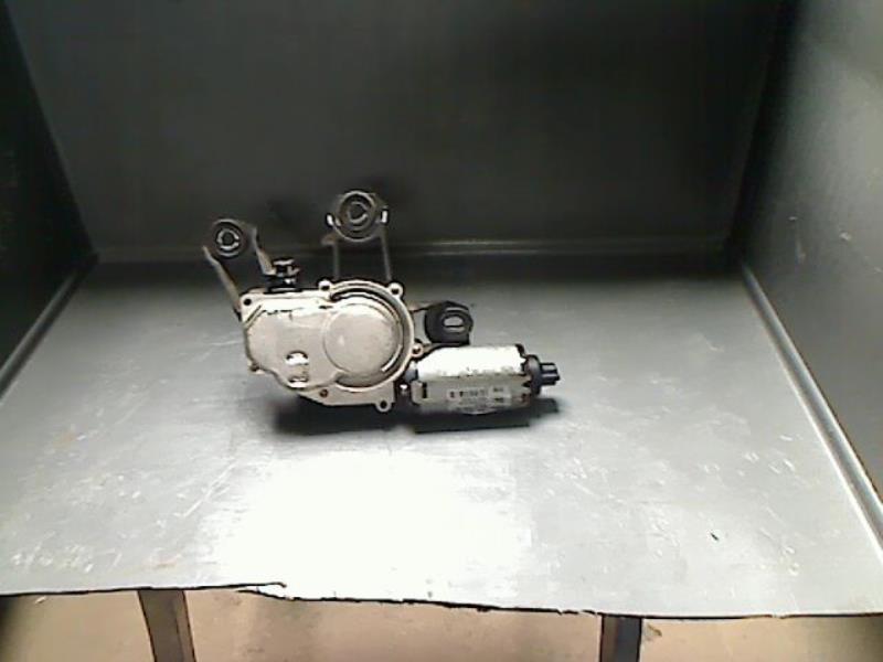 Moteur essuie glace arriere