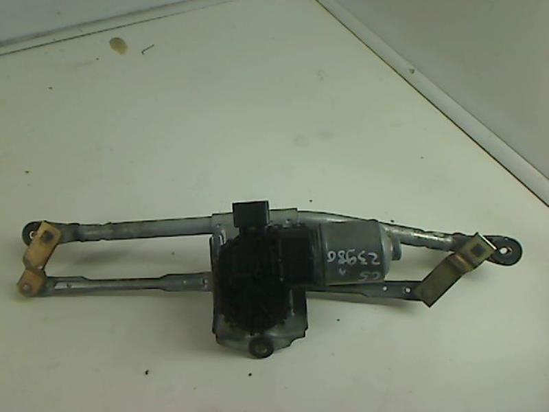 Moteur essuie glace avant