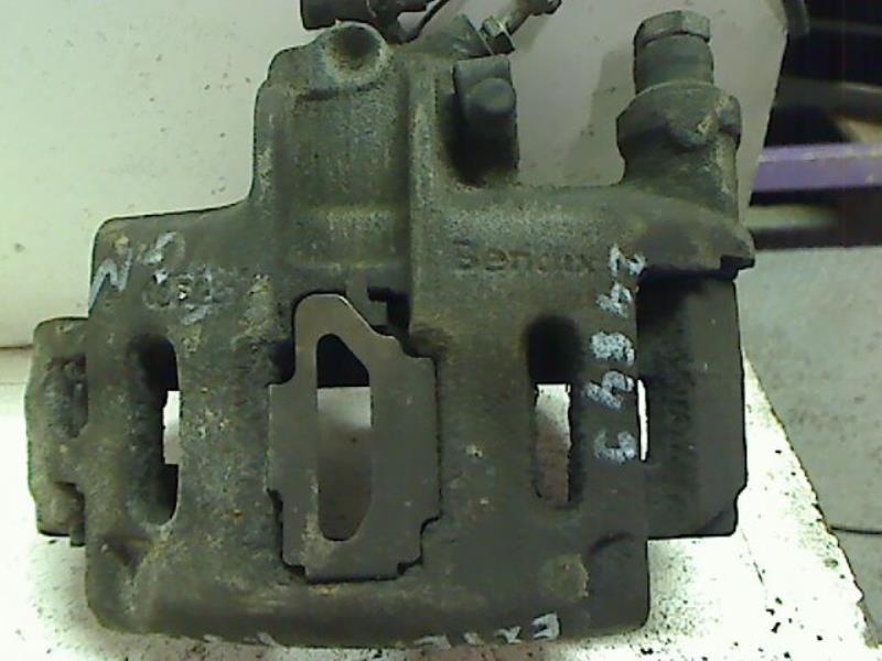 Etrier avant gauche (freinage)