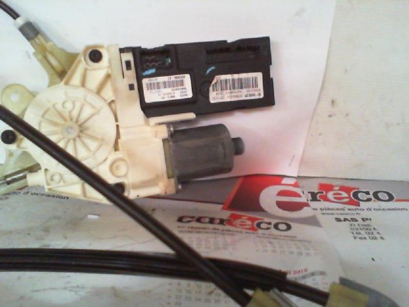 Leve vitre electrique avant droit